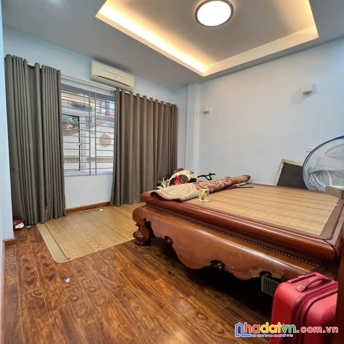 Cần bán nhà phố hoè thị, 4 tầng x 50m2, ô tô, 2.85 tỷ.