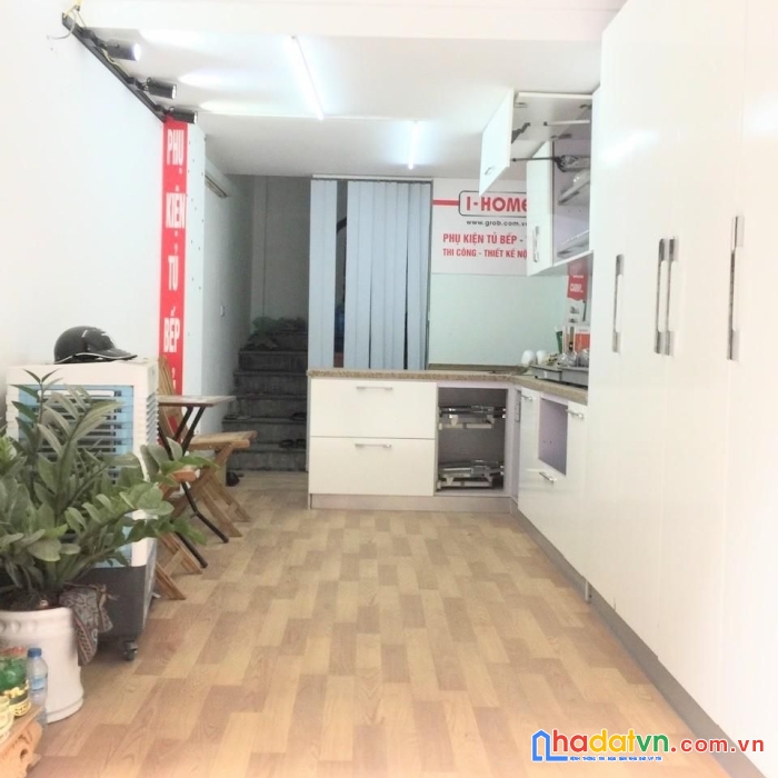 Bán nhà phùng khoang, 45m2x6t nhinh 6 tỷ, cầu thang máy ô tô, k d