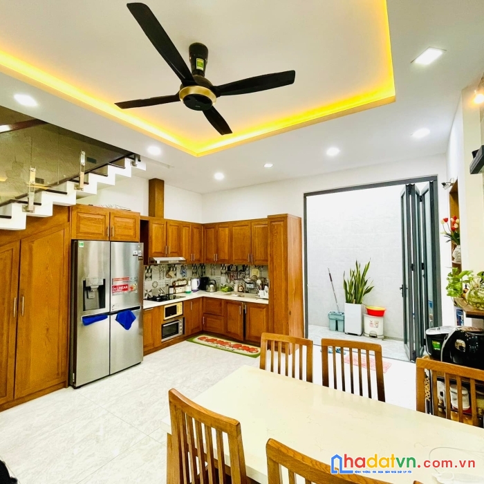 Bán nhà biệt thự phú thọ hòa, tân phú, 3 tầng, ngang 15 x 16, nhỉnh 18 tỷ