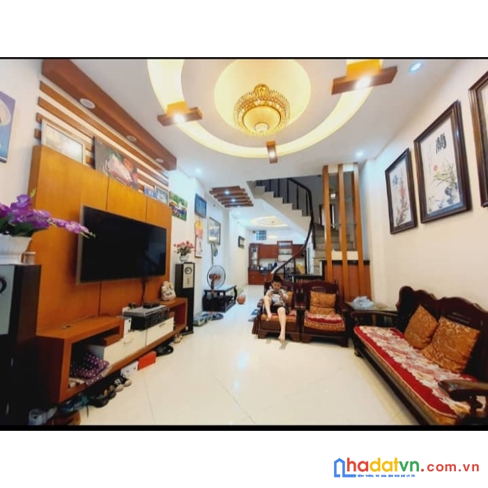 Bán nhà 6 tầng phố vũ tông phan, thanh xuân 38m2, ô tô, nhỉnh 5 tỷ.