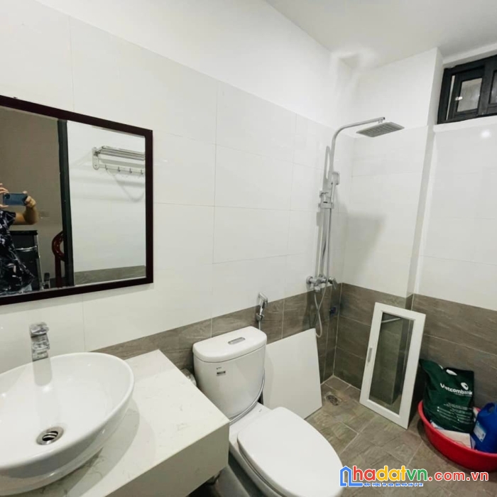 Bán nhà cổ linh, 4 tầng 59m 3.35 tỷ