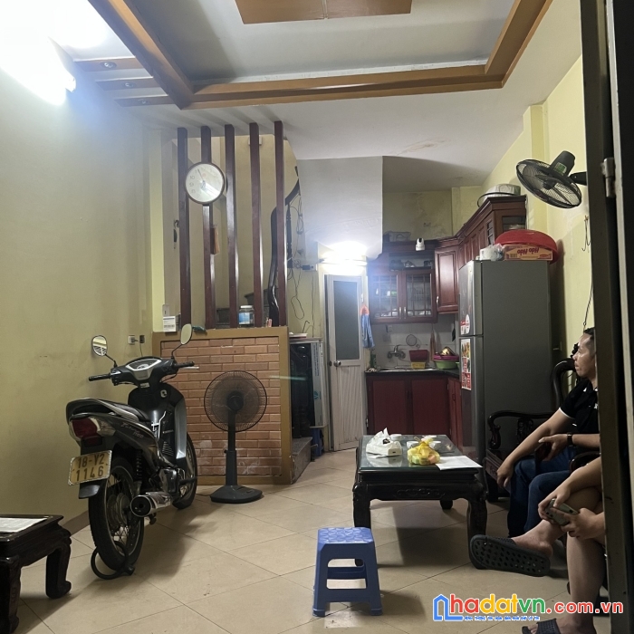 Trung tâm ba đình 31m 6t giá chỉ 3 tỷ 3