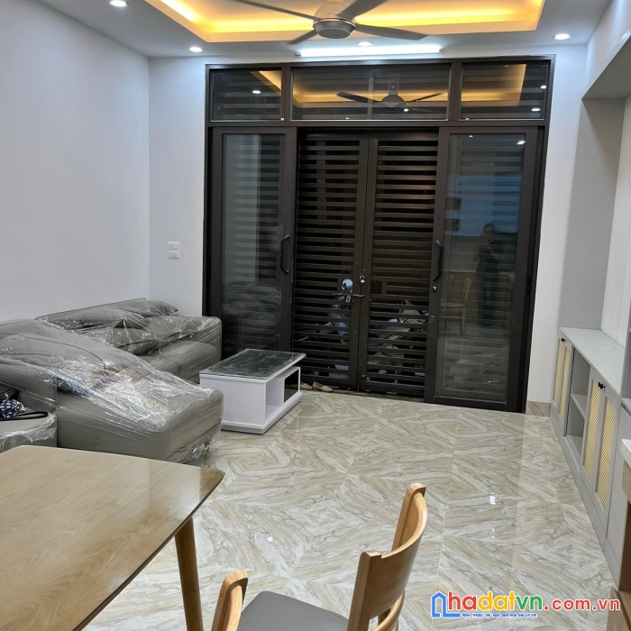 Bán nhà phố nguyễn du, nhà mới koong, sẵn ô chờ thang máy, giá hơn 11tỷ