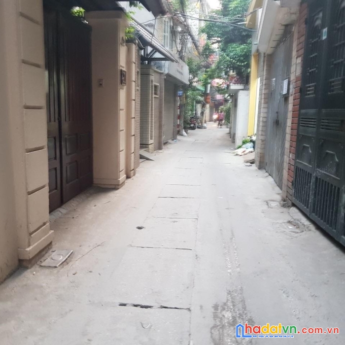Nhà khương đình vuông đẹp mặt ngõ - ngõ thông - lô góc -  70m2 - làm ccmn cực kỳ đẹp.