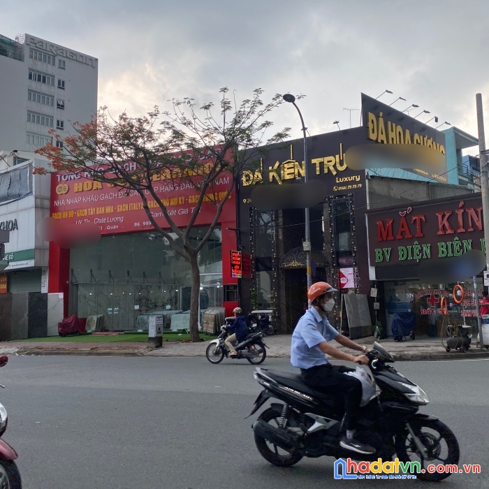 Cho thuê nhà mt lý thường kiệt 12x20m trệt lầu giá 200tr/ tháng