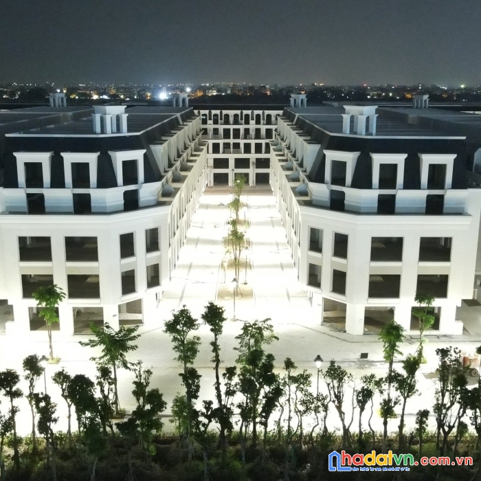 Bán liền kề phố đi bộ dự án hinode royal park hoài đức