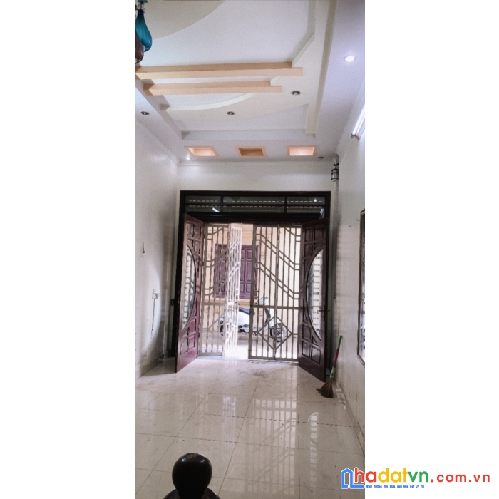 Cho thuê nhà 2,5 tầng vị trí đẹp tại hải phòng