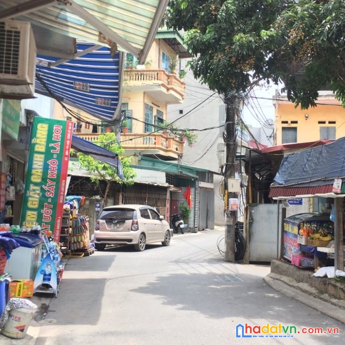 Bán 41m2 đất sau ub xã đông dư, gia lâm đường thông rộng 3.5m.