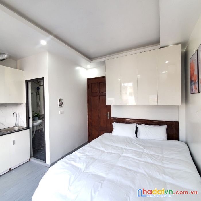 Bán nhà phố định công thượng: 40m2, 5 tầng, mt 4.5m, 4 ngủ, ngõ 3 gác, sát chợ, 4.9 tỷ