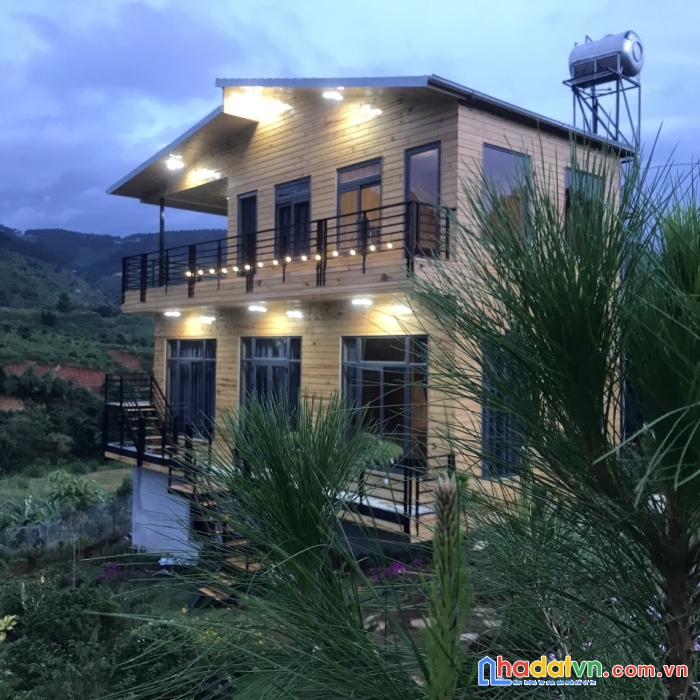 Chính chủ cần bán gấp căn nhà gỗ sân vườn tuyệt đẹp view nghỉ dưỡng tại lâm đồng