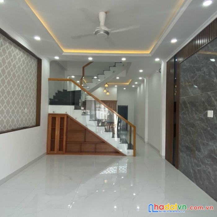 Nhà 2 lầu hóa an, gần sông đồng nai, ngay trường thcs tân an, đường 2 xe hơi