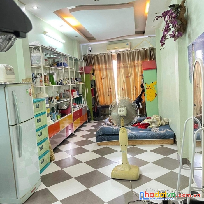 Bán nhà phố hoàng mai 2 mặt ngõ kinh doanh diện tích 32m2 giá nhỉnh 7 tỷ.