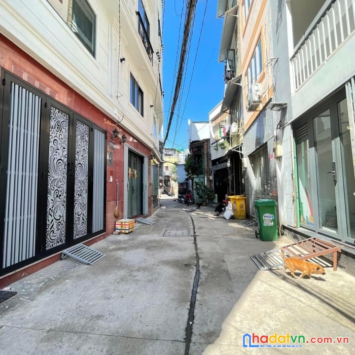 Nhà mới đẹp 3tầng(lầu) hẻm ôtô - quay đầu 34m2 gò vấp chỉ 4.3tỷ.lh 0368460456(quyên xem nhà)