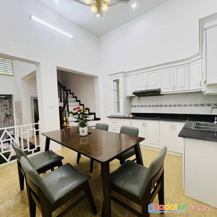 Bán nhà minh khai, q. hai bà trưng - cạnh time city - 3 ngủ - nhỉnh 3 tỷ
