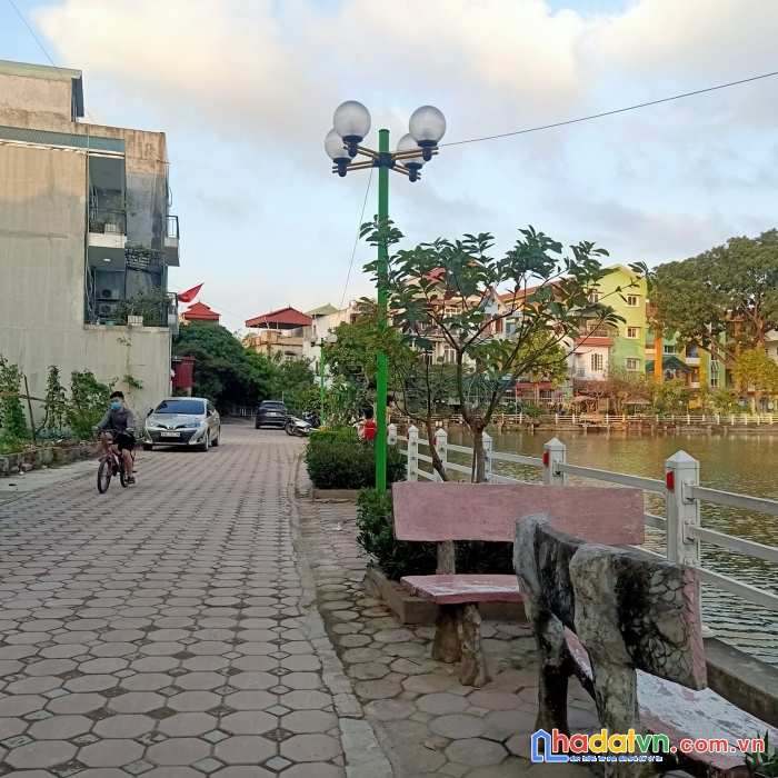 Bán nhà sài đồng, long biên, lô góc 6m2 chỉ 7,1 tỷ, gần hồ, đường thông, ô tô 7 chỗ qua nhà