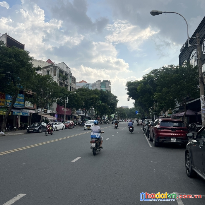 Cho thuê nhà mt nguyễn cư trinh q1, 7x10m giá 90tr