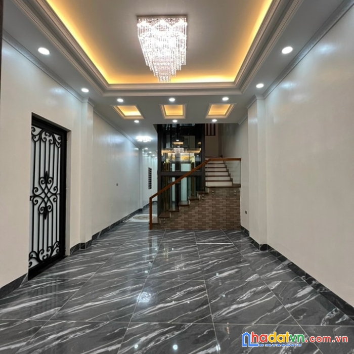 Đập hộp nhà mới phố lò đúc hbt 60m2x5 nhỉnh 5 tỷ ôtô kd.