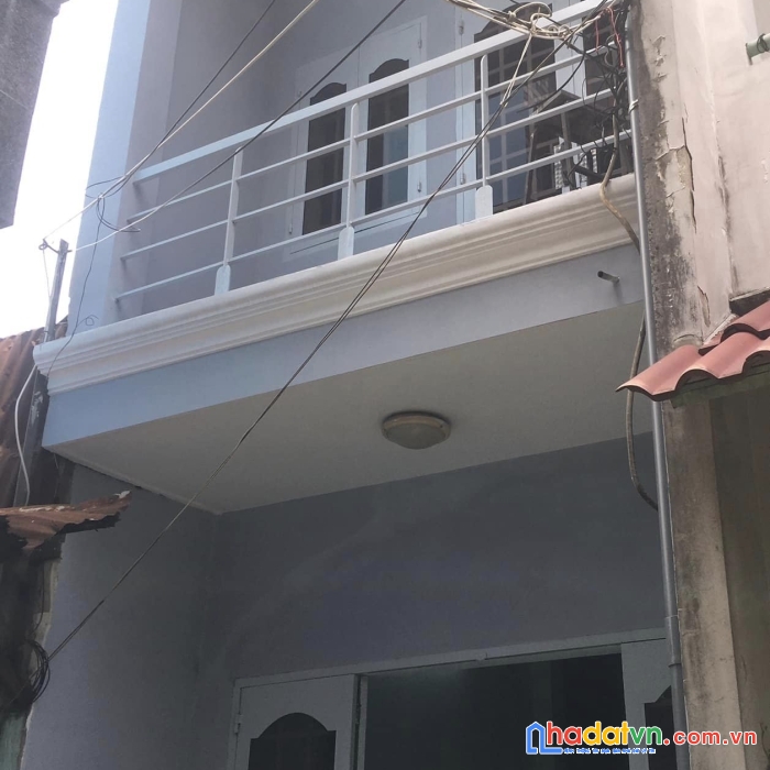 Nhà 2 tầng đường tỉnh lộ 10 ngay sát khu dân cư tên lửa bình tân. giá chỉ dưới 3 tỷ.