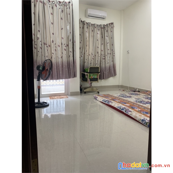 Bán nhà 4 tầng mt hxh phường 16 quận 8, giá 5.5 tỷ