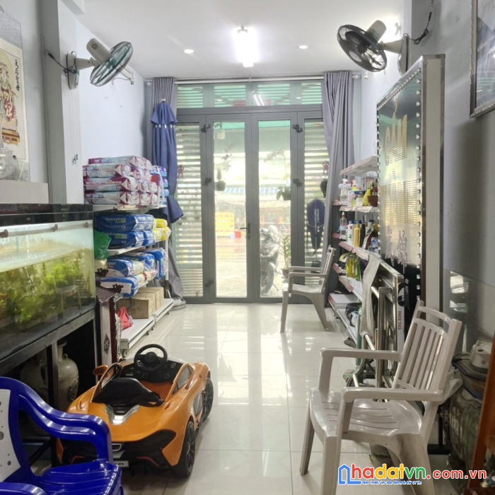 Bán nhà mt đường tuy lý vương – p13 - quận 8