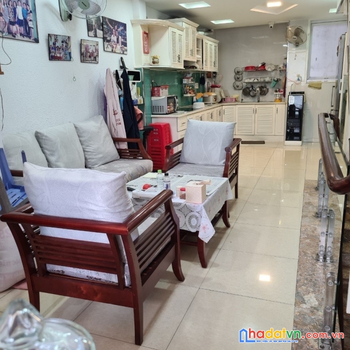 Bán nhà hxh cmt8 ngay chcc hà đô quận 10 5 tầng 44m2 giá nhỉnh 9 tỷ