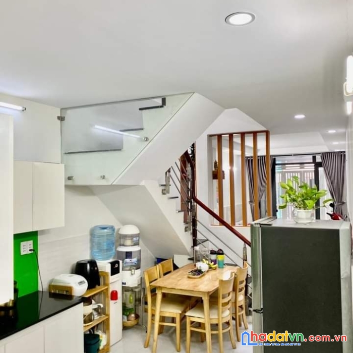 Nhà đẹp quận 7 cần bán gấp