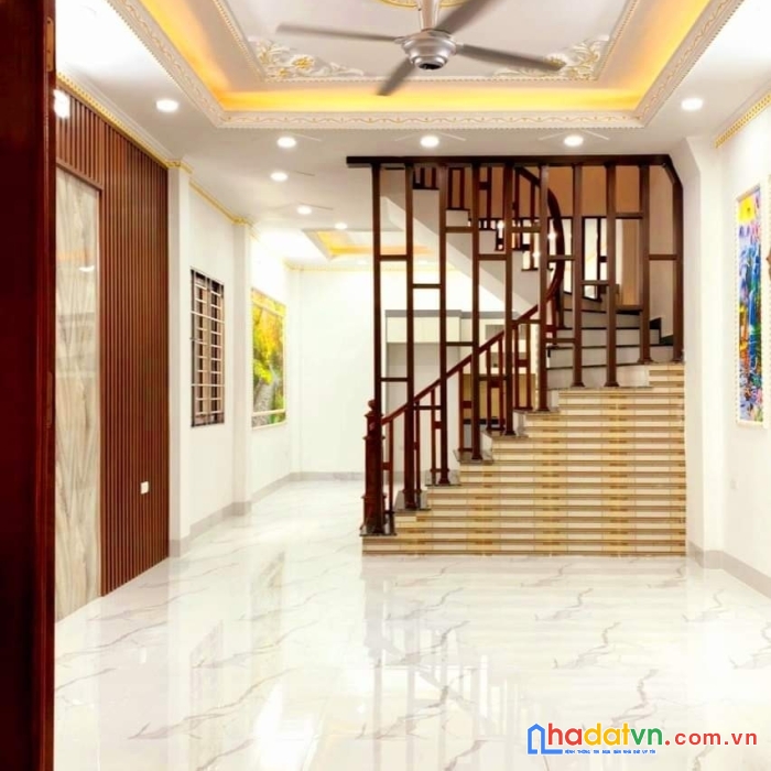 Nhà đẹp lô góc đại la hai bà trưng ngõ nông 56mx5t nhỉnh 6 tỷ