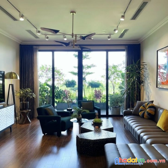 Hiếm! nhà phố lâm hạ, bồ đề 68m,mt 4.5m p/lô, ô tô, thang máy, ở ngay giá 6,8 tỷ.