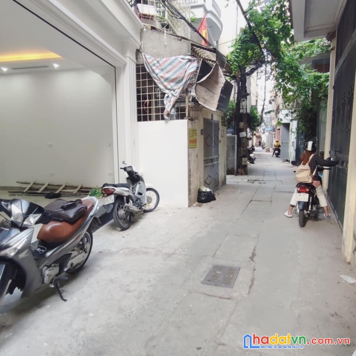 Nhanh thì còn 25m2*5t minh khai chỉ 1.8 tỷ quá hiếm