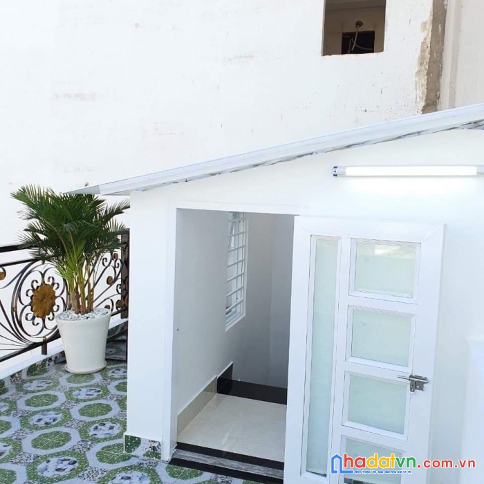 Hẻm xe hơi 4.5m - 2 tầng- 45m2 - chỉ 3.7 tỷ- phường 8 - gò vấp - công viên làng hoa