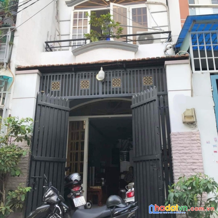 Nhà khu vip quận 6, bà hom, hxh tránh, sát vòng xoay cây gõ, nhà mới đẹp, 2tẩng,34.2m2, 2pn 2wc,