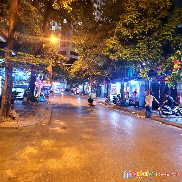 Siêu hiếm nhà kim đồng - ô tô đỗ cửa vào nhà - văn phòng - tiện ích xung quanh