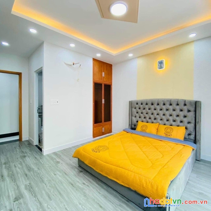 Bán gấp nhà mặt tiền trần thị nghỉ-phường 7 gò vấp trong 9 ngày 93m2 chỉ nhỉnh 18 tỷ.