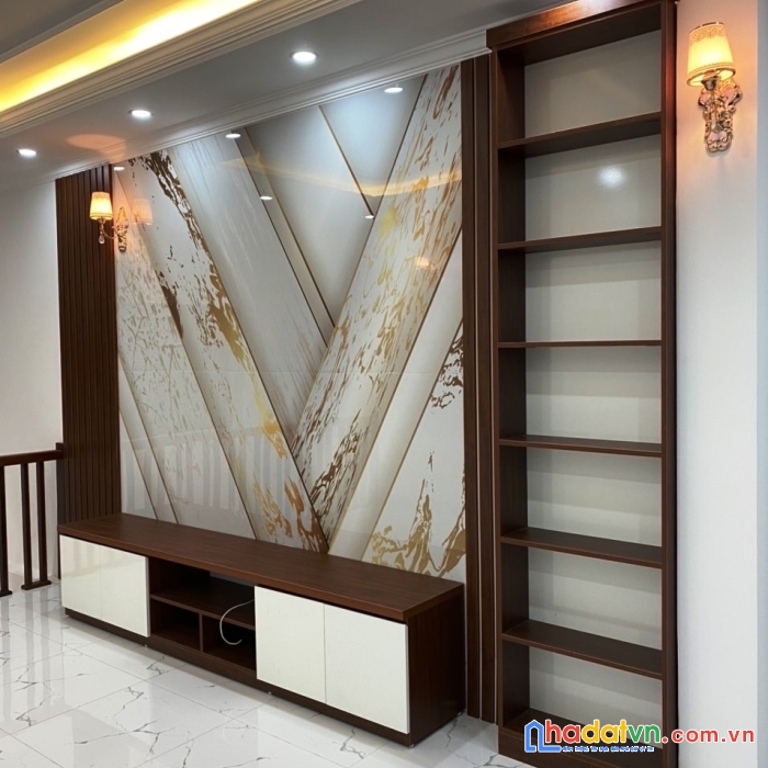 Bán nhà 5 tầng siêu đẹp phố nguyễn văn cừ, diện tích rộng, chỉ 3.5 tỷ