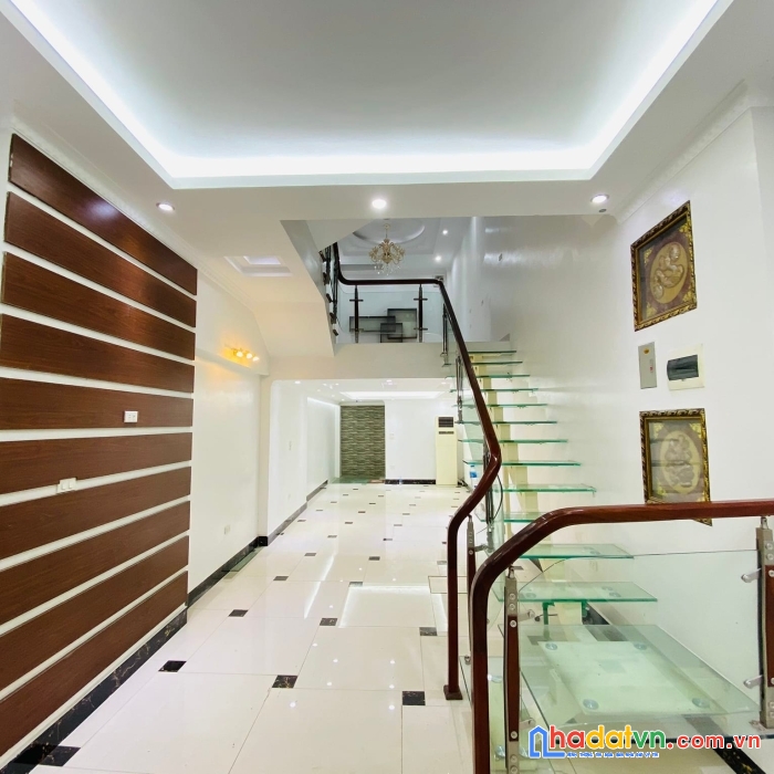 Bán nhà mặt phố nguyễn khuyến-văn quán, dt110m2, mt4.5m, 25 tỷ. 0338080356