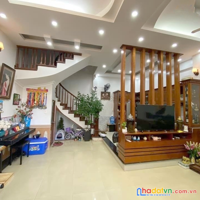 Bán nhà đẹp kinh dương vương 77m2 ngang 5.5m chỉ 6.9 tỷ x 3 tầng 4 pn