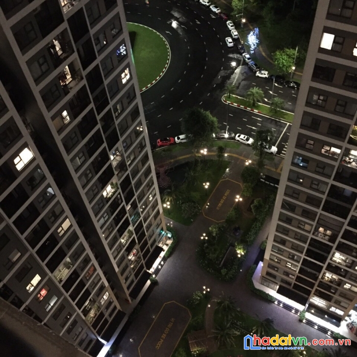 Bán căn hộ 2n2wc toà s402 vinhomes smart city tây mỗ