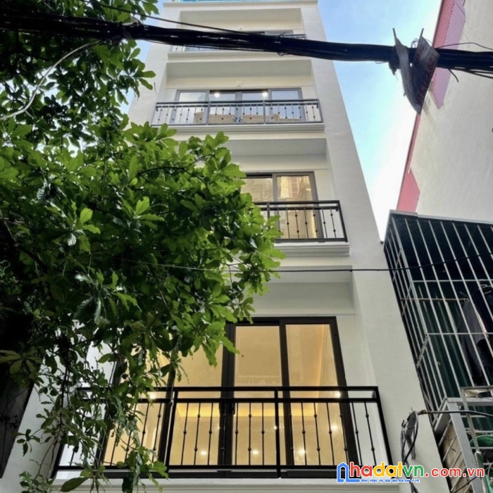 Phân lô vip nghĩa đô cầu giấy- 9 tỷ- 7 tầng thang máy- cách phố 20m