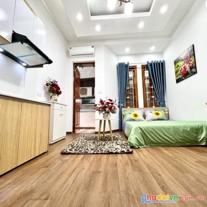 Bán nhà phố trung kính, cầu giấy 110m, 8 tầng, mt 6m. giá: 14.5 tỷ