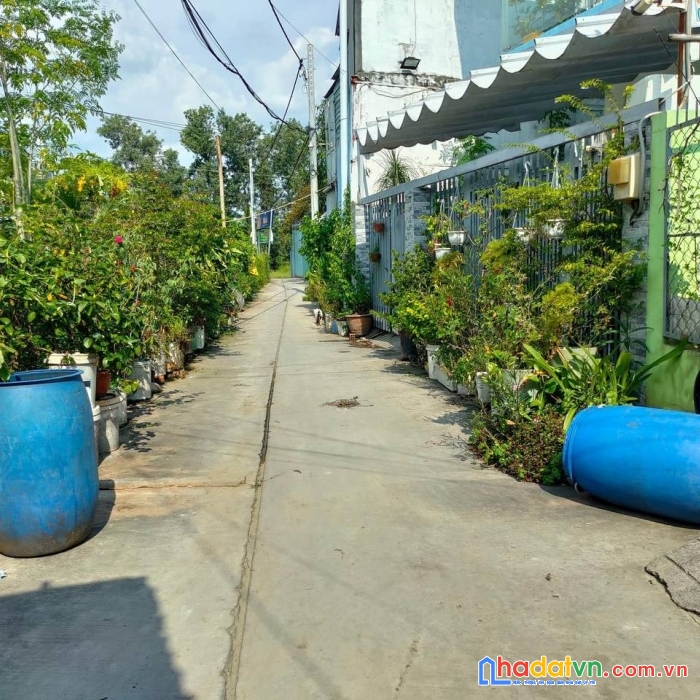 Bán nhà c4 đướng lê tấn bê, hẻm xe hơi,130m2 chỉ 5.5 tỷ còn thương lượng