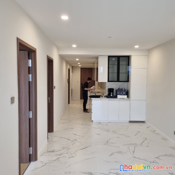 Metropole cho thuê giá tốt 2pn 115m2 chỉ 1200 usd