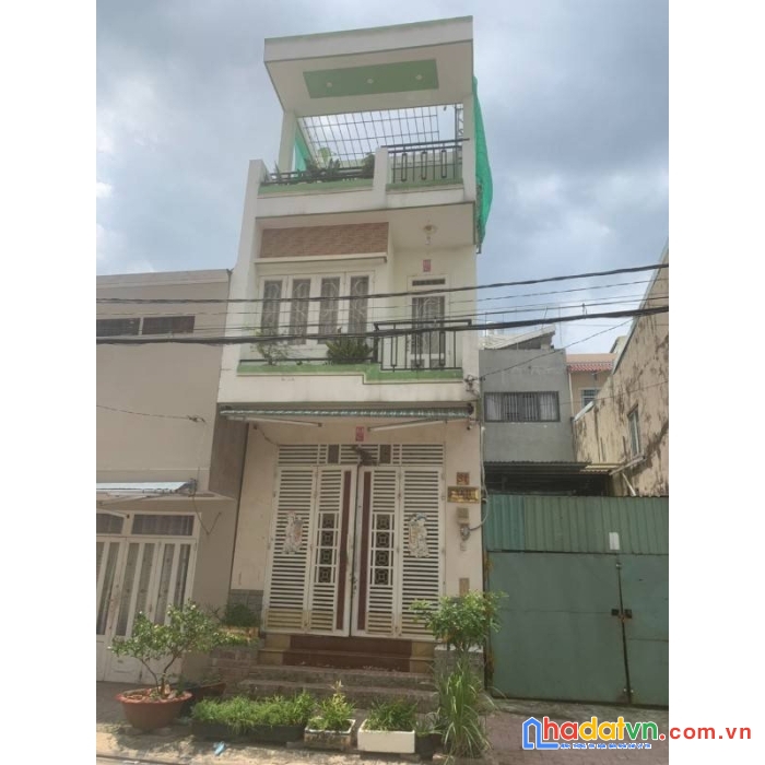 Bán nhà phố 3 tầng đẹp kdc trường thịnh, thủ đức giá tốt
