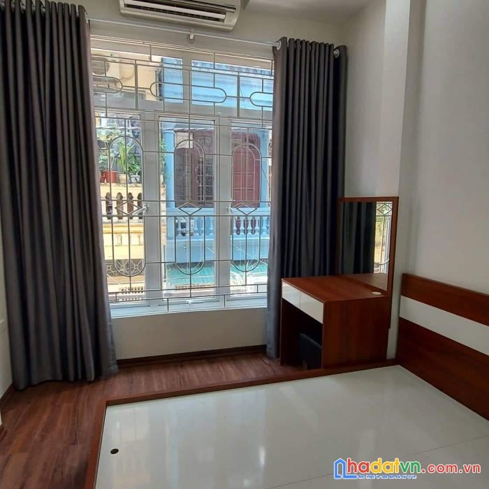 Bán nhà triệu việt vương hai bà trưng 35m2, mt5m chỉ 4 tỷ.
