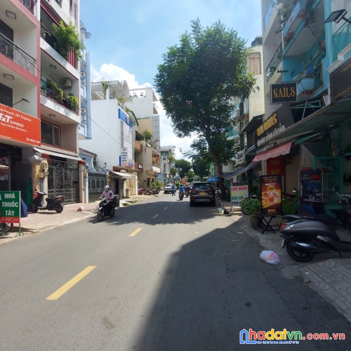 Bán nhà mặt tiền hòa hảo, quận 10, 5 tầng btct, kinh doanh sầm uất, chỉ 14 tỷ 5 tl