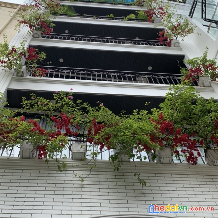 Bán nhà khu phân lô nguyễn văn tuyết, đống đa, sống sướng, 92m2, 17 tỷ 500