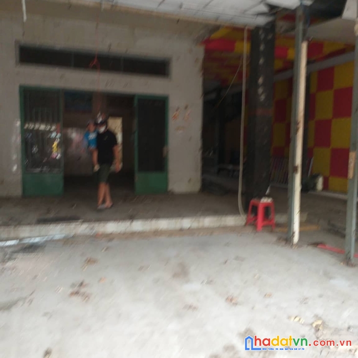 Cho thuê nhà 2 lầu mặt tiền chợ quách điêu 10x40