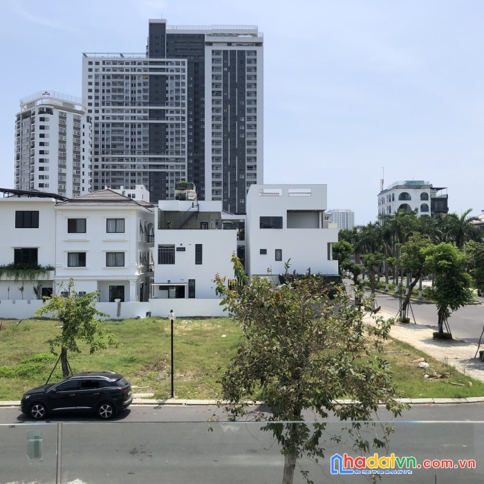 Tôi chính chủ cần bán 600m2 đất biệt thự view trực diện sông hàn khu eurovillage 1 giá tốt.