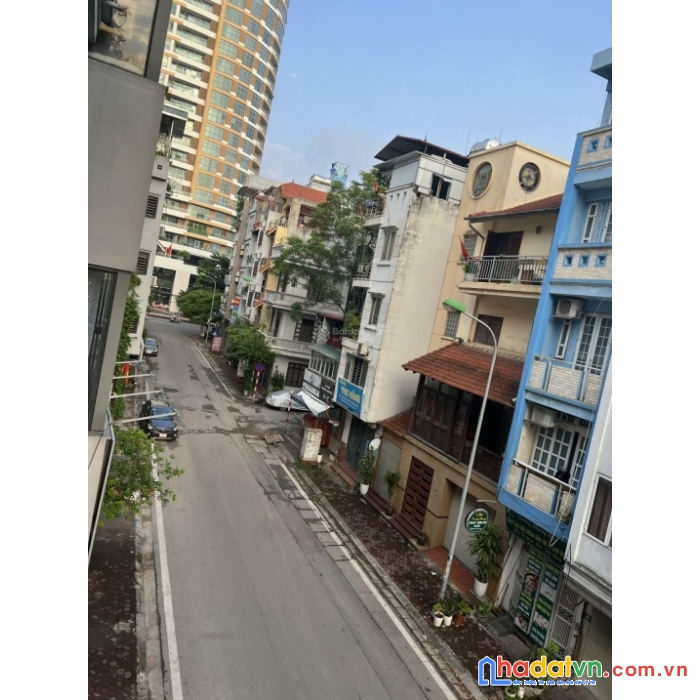 Bán nhà riêng quận tây hồ, view chếch hồ tây, phân lô kinh doanh