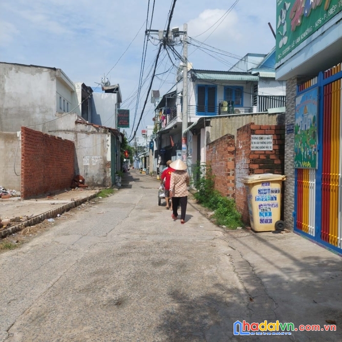 Nhà diện tích lớn, giá hạt dẻ - lê văn khương, p. hiệp thành, q12.