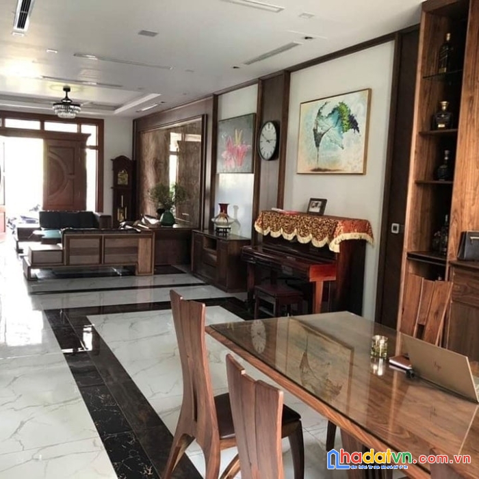 Bán nhà đối diện đào duy anh, đống đa, 60m2, 5t ô tô kd, 11.5 tỷ